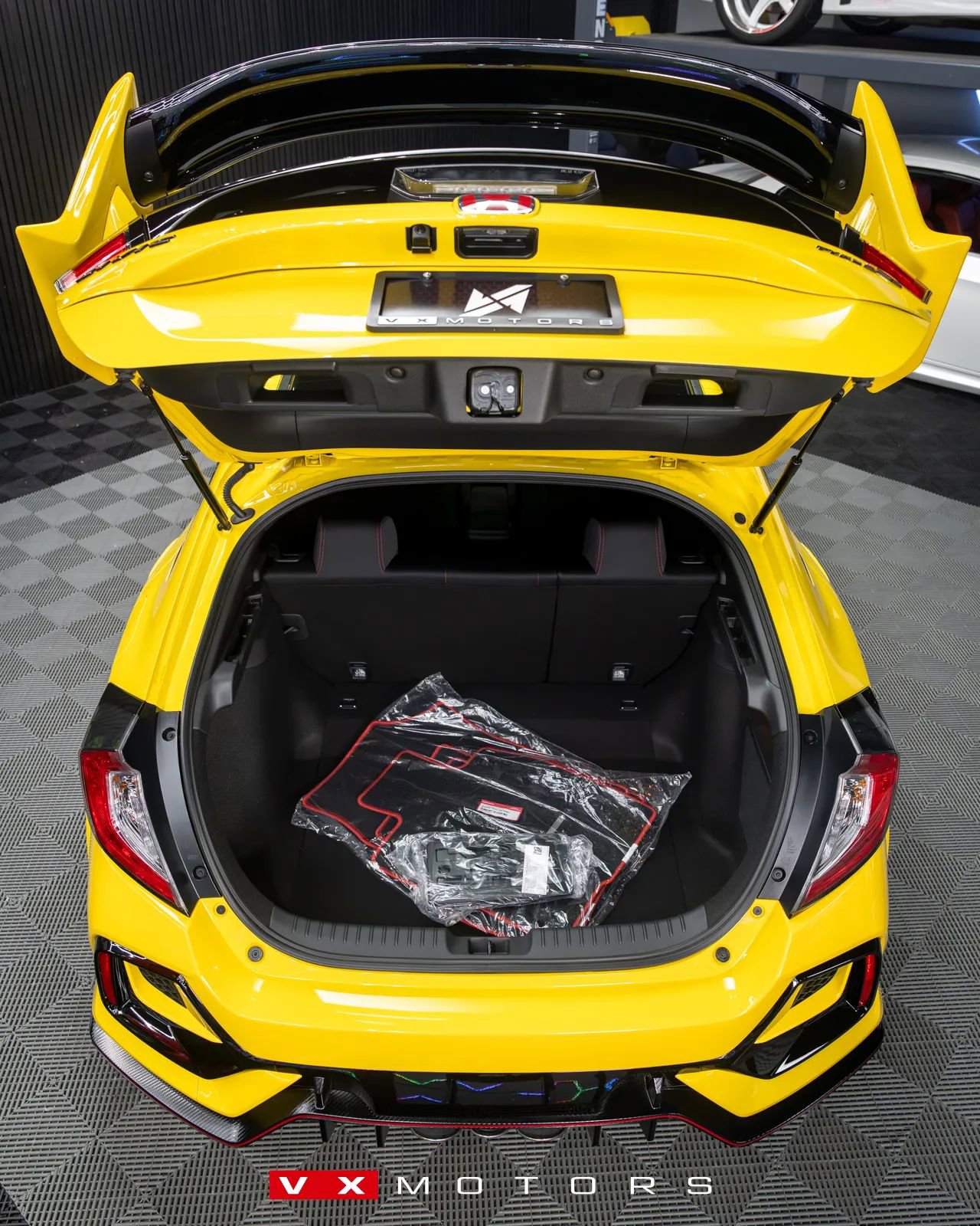 Used 2021 Honda Civic Type R Limited image 22