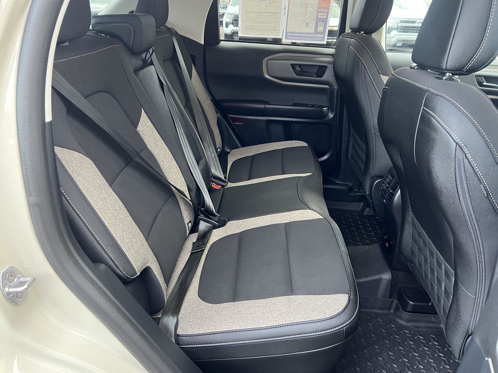 Used 2025 Ford Bronco Sport Big Bend image 18