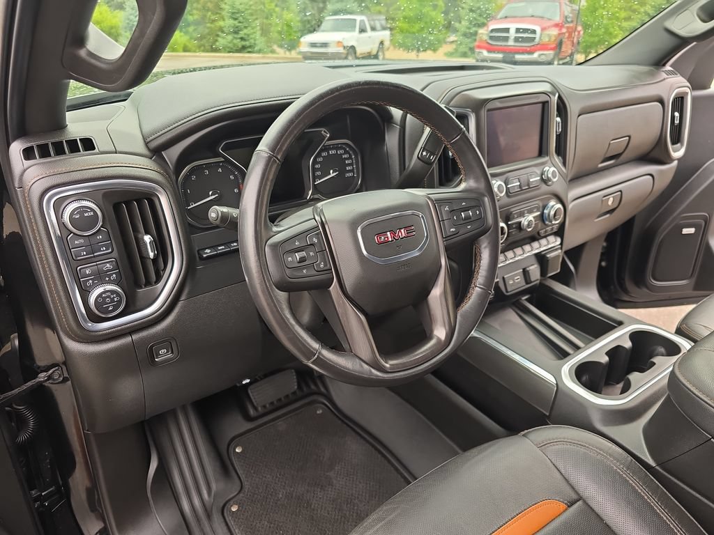 Used 2021 GMC Sierra 1500 AT4 w/ AT4 Premium Package AWD/4WD image 16