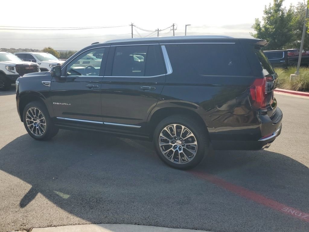 New 2026 GMC Yukon Denali w/ Denali Reserve Package image 6