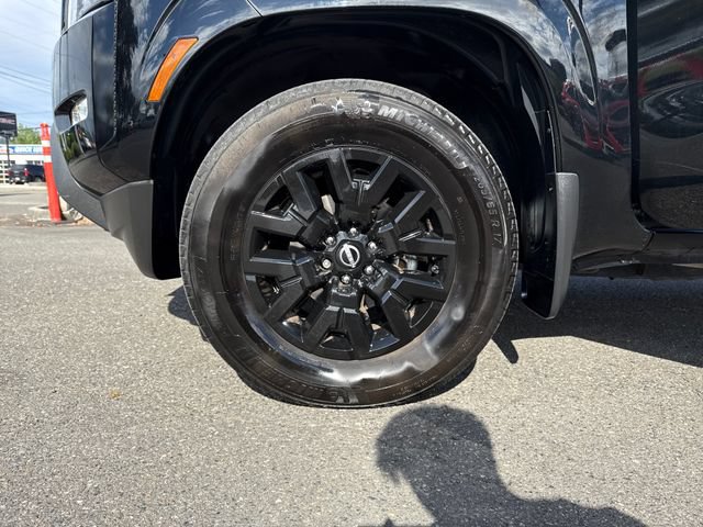 Used 2022 Nissan Frontier SV AWD/4WD image 26