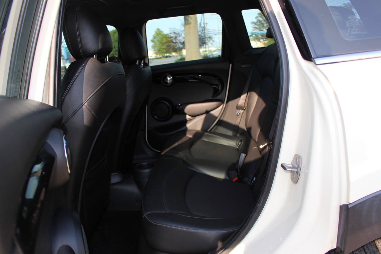 Used 2019 MINI Cooper S w/ Storage Package FWD image 31