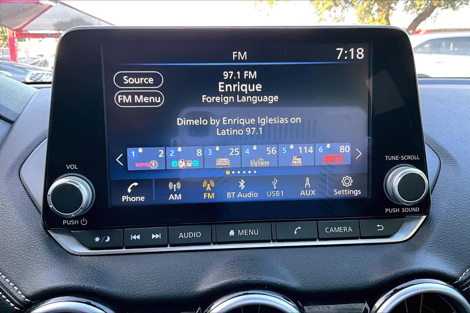 Used 2024 Nissan Sentra SV FWD image 31