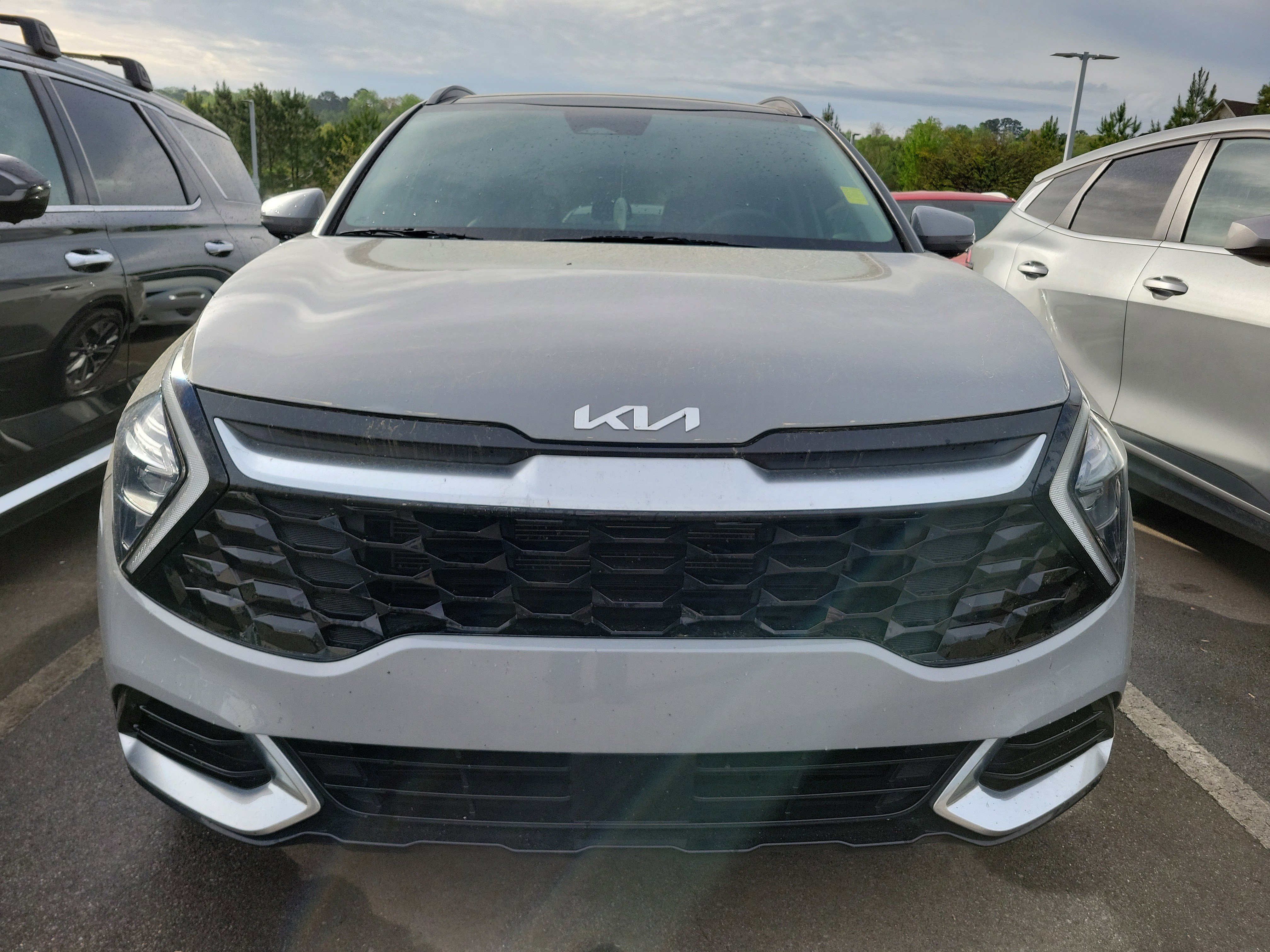 Used 2023 Kia Sportage SX image 2
