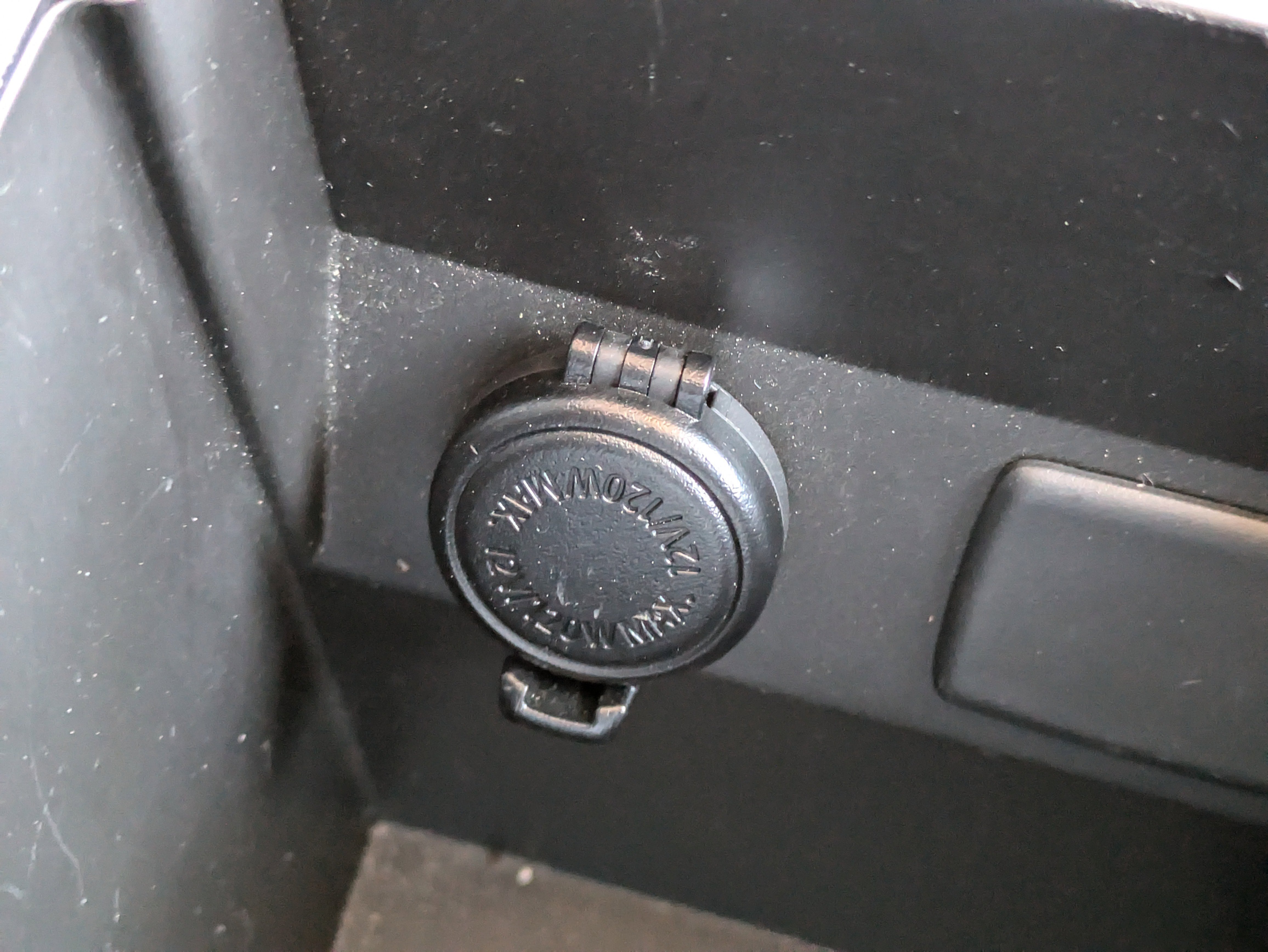 Used 2020 Subaru Crosstrek 2.0i Premium w/ Moonroof Package 2 image 31