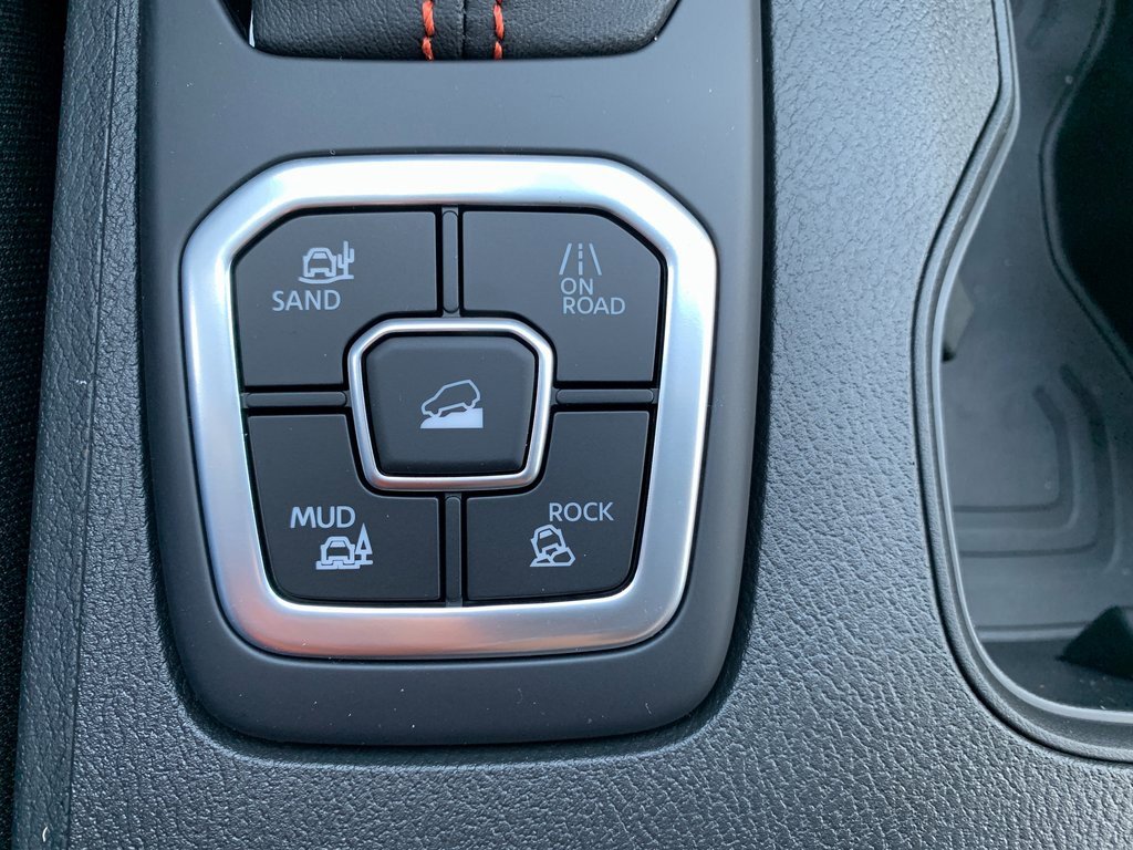 New 2026 Nissan Frontier PRO-4X image 15