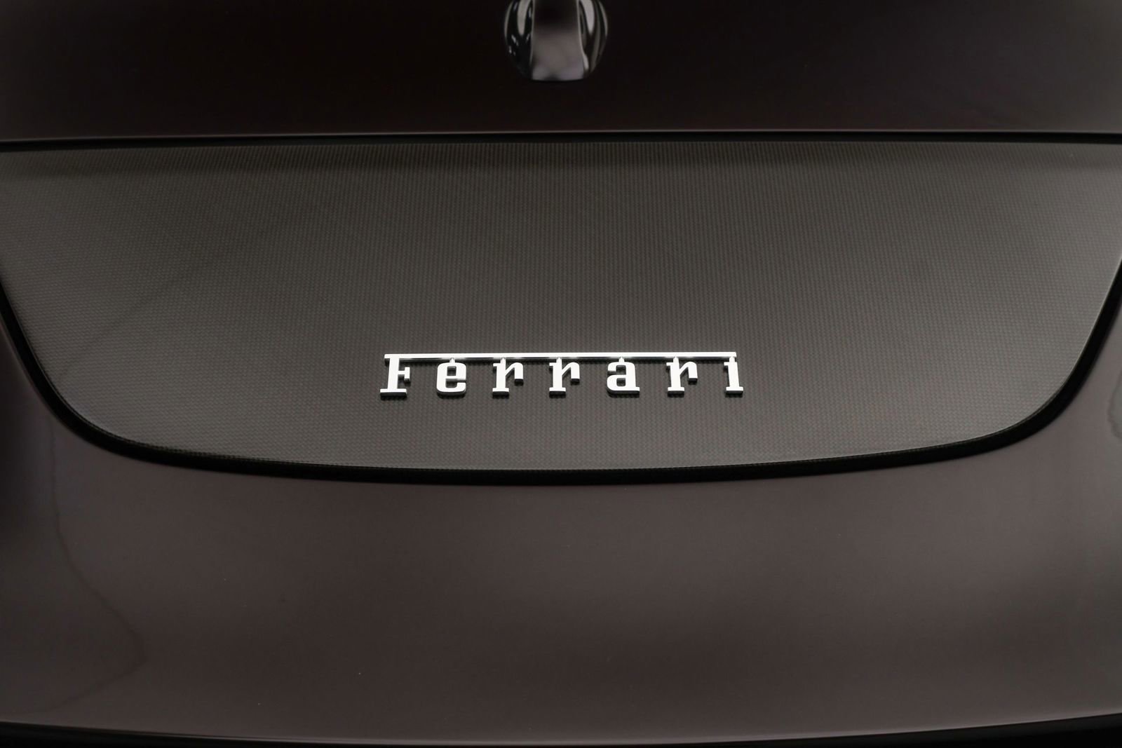 Used 2024 Ferrari Roma Spider image 25