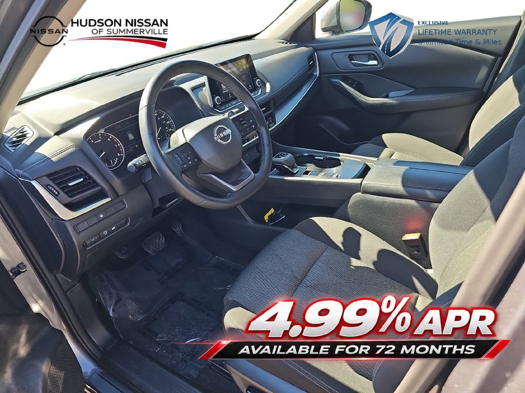 Used 2026 Nissan Rogue SV FWD image 17