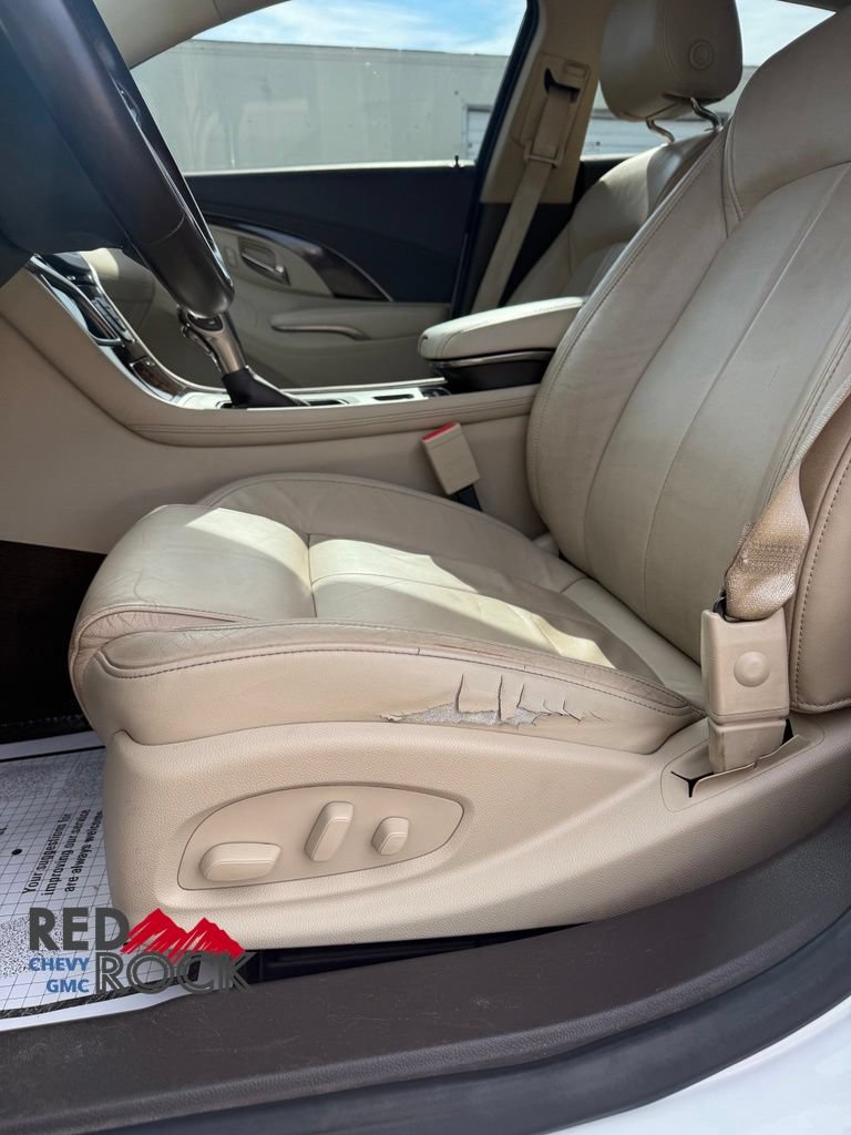 Used 2016 Buick LaCrosse Leather FWD image 9