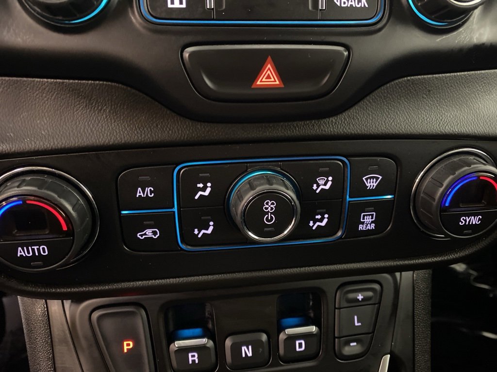 Used 2020 GMC Terrain Denali w/ Denali Premium Package image 21