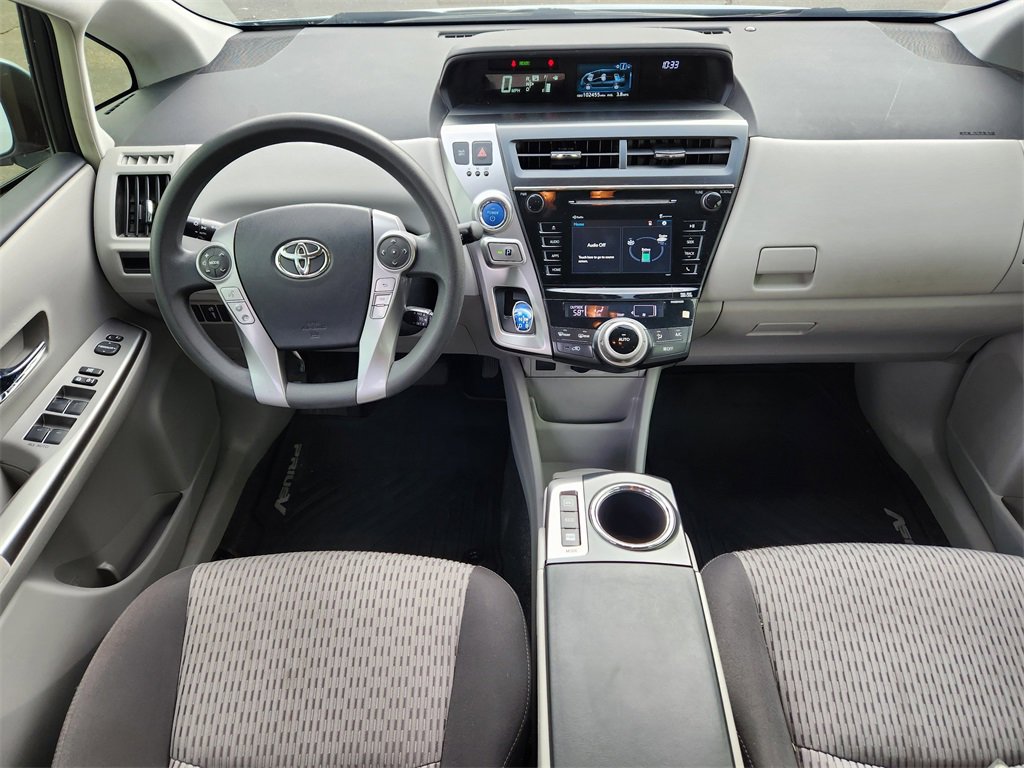 Used 2015 Toyota Prius V Five image 12