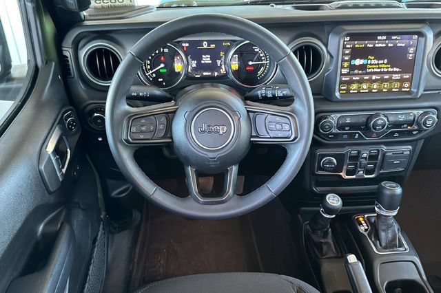Certified 2023 Jeep Wrangler Unlimited w/ 8.4" Radio Group AWD/4WD image 16