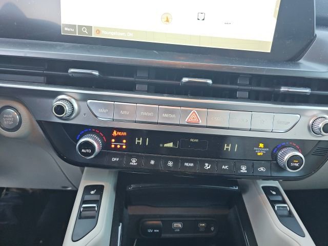 Used 2023 Kia Telluride S image 14