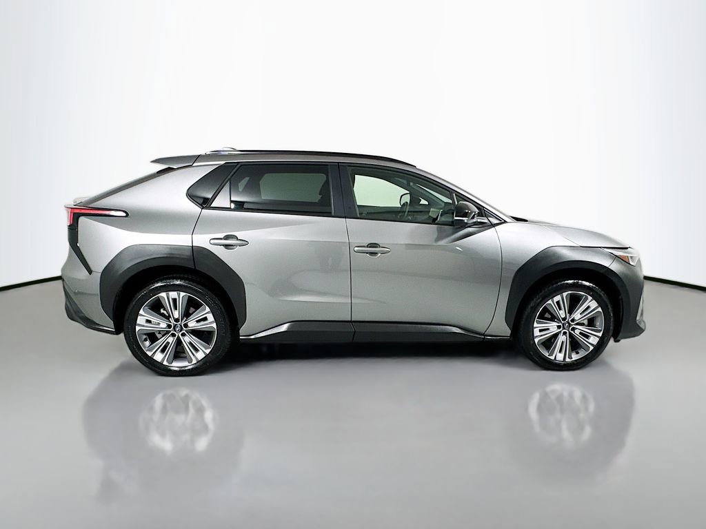 Used 2023 Subaru Solterra AWD image 9
