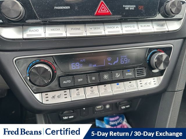 Used 2019 Hyundai Sonata Limited w/ Cargo Package image 18