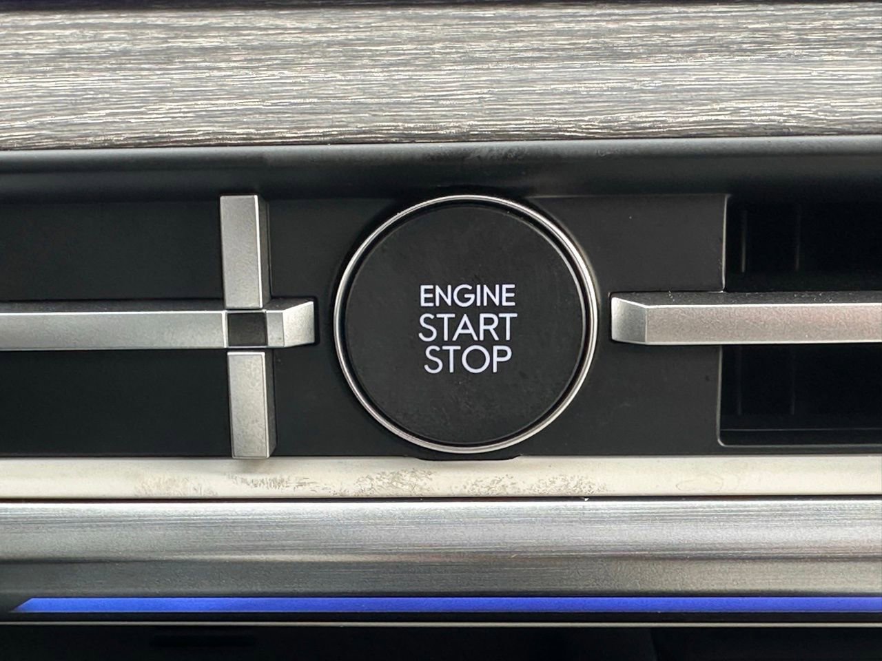 Used 2025 Hyundai Santa Fe Calligraphy image 52