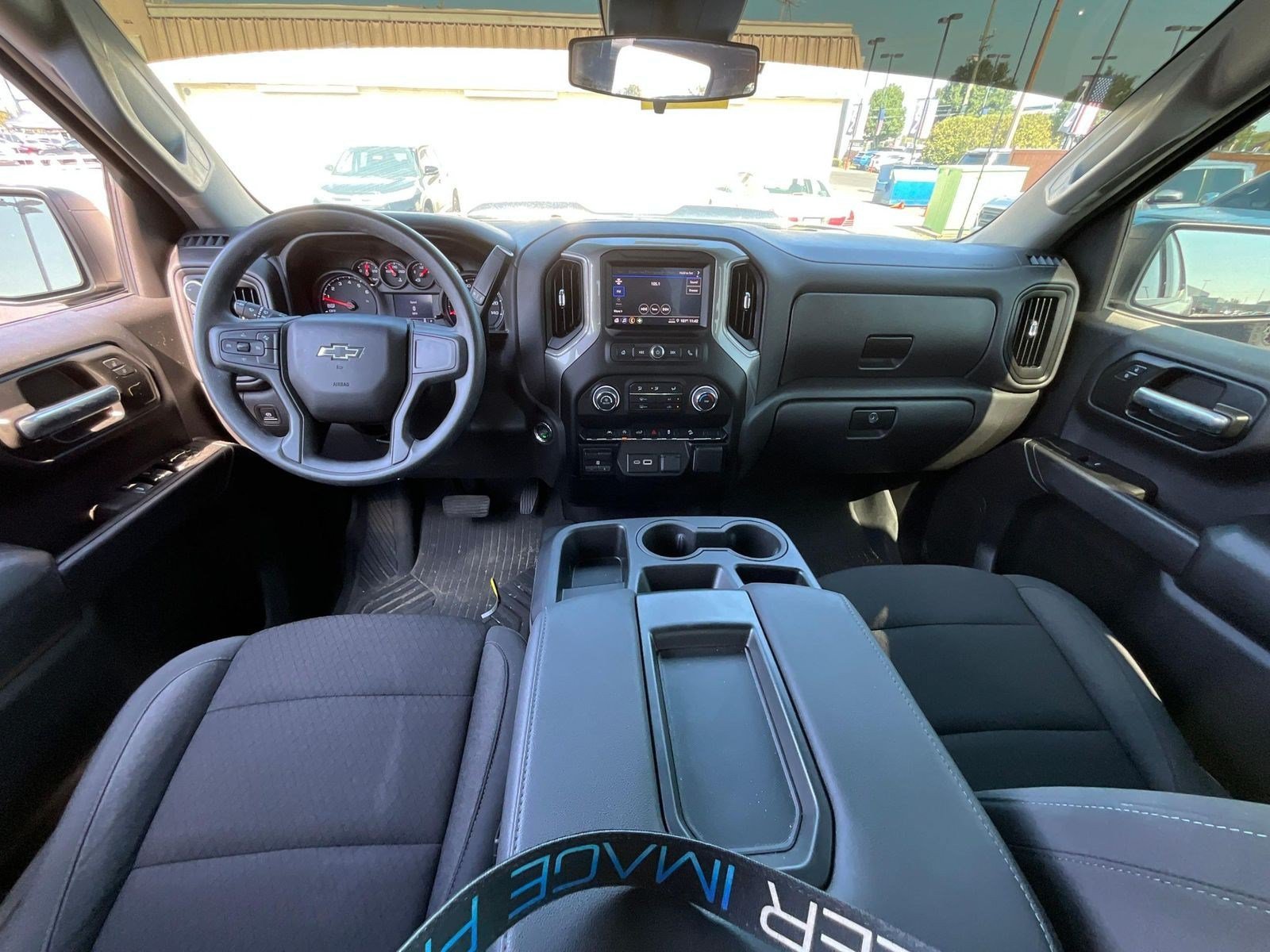 Used 2026 Chevrolet Silverado 1500 Custom Trail Boss w/ Dark Appearance Package AWD/4WD image 7