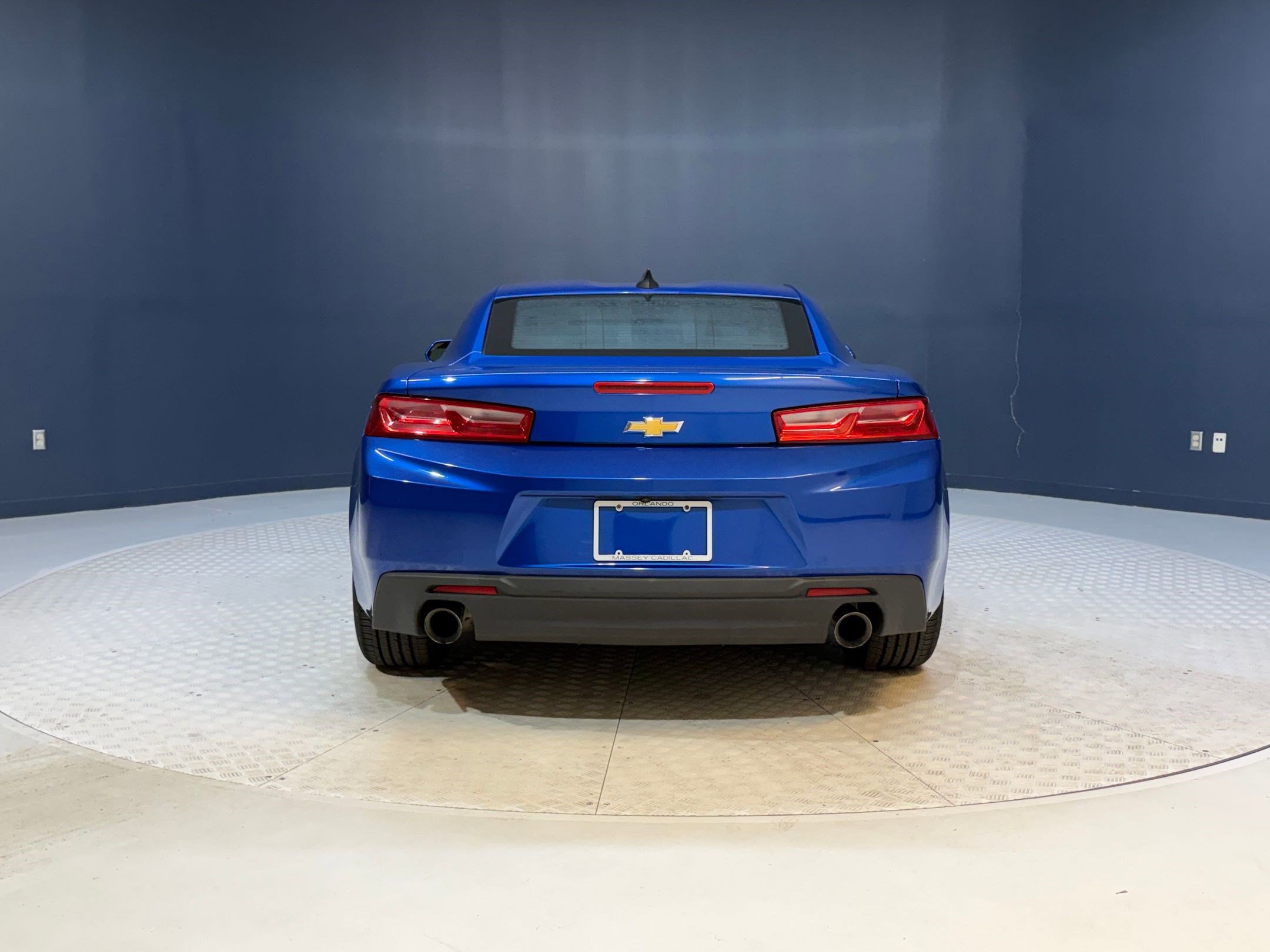 Used 2017 Chevrolet Camaro LT image 10