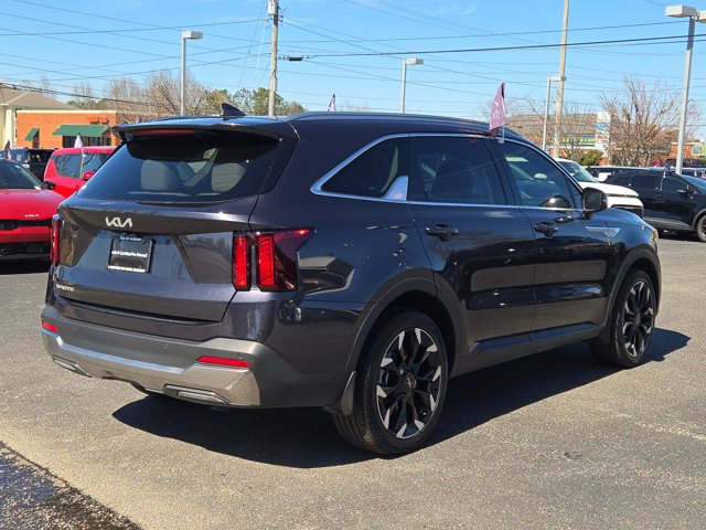Used 2025 Kia Sorento EX w/ Panoramic Sunroof Package FWD image 6