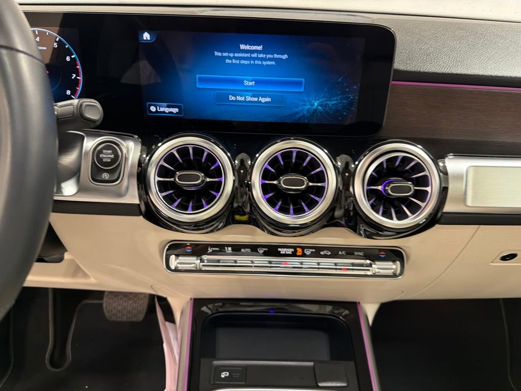Used 2023 Mercedes-Benz GLB 250 4MATIC image 16