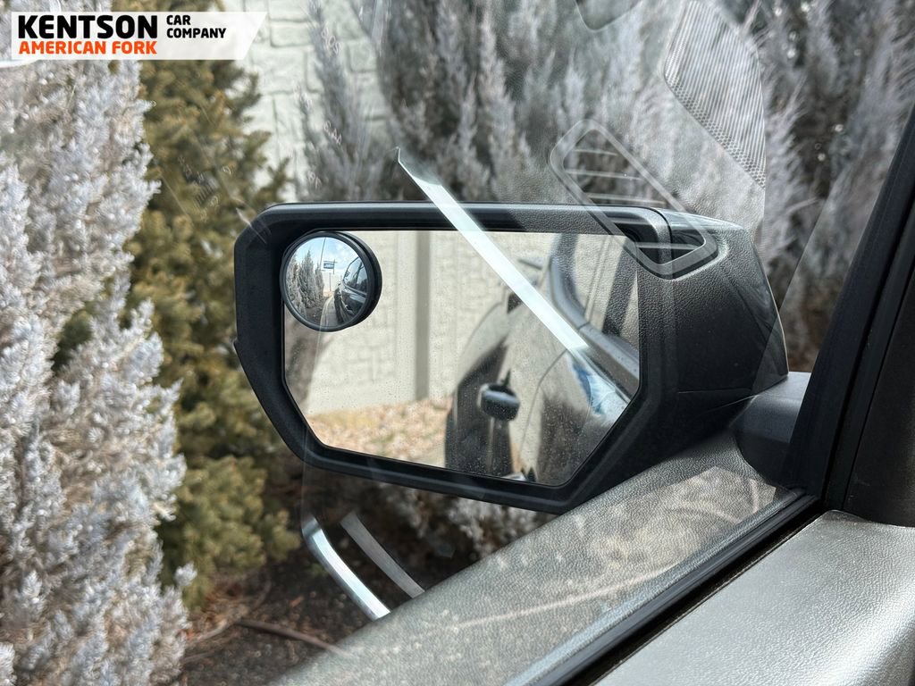 Used 2024 GMC Canyon Elevation w/ Convenience Package image 25