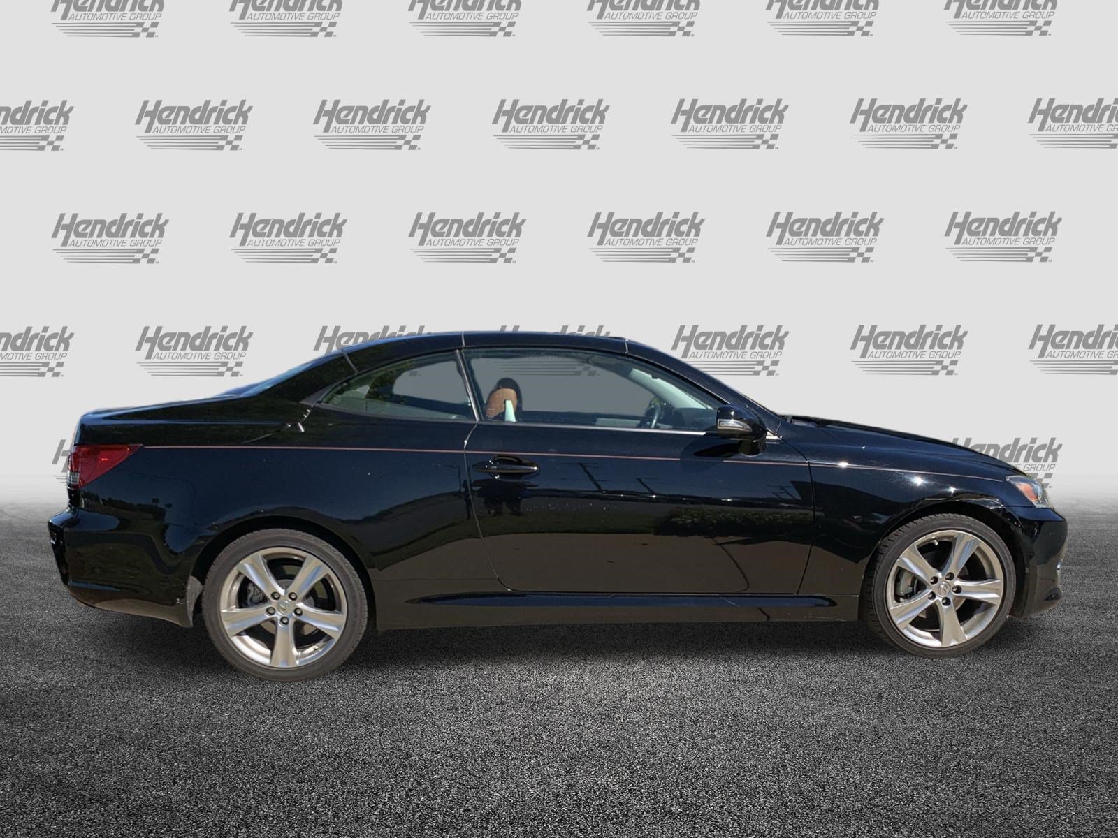 Used 2012 Lexus IS 250C w/ Luxury Pkg RWD image 11