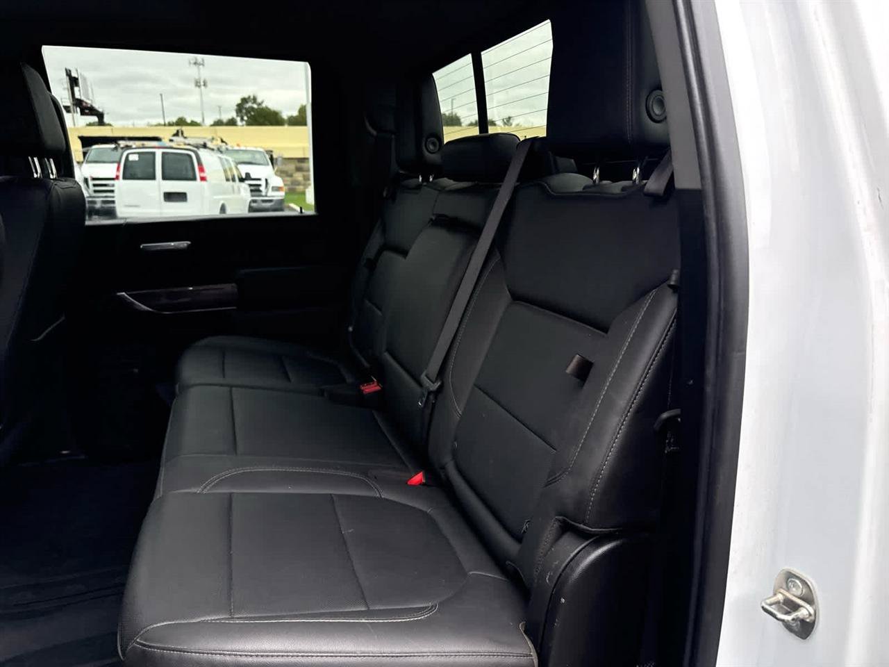 Used 2020 Chevrolet Silverado 2500 LTZ w/ LTZ Plus Package AWD/4WD image 19