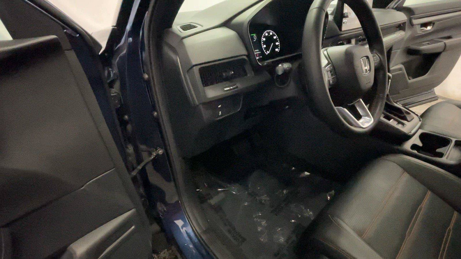 Used 2025 Honda CR-V Sport-L image 31