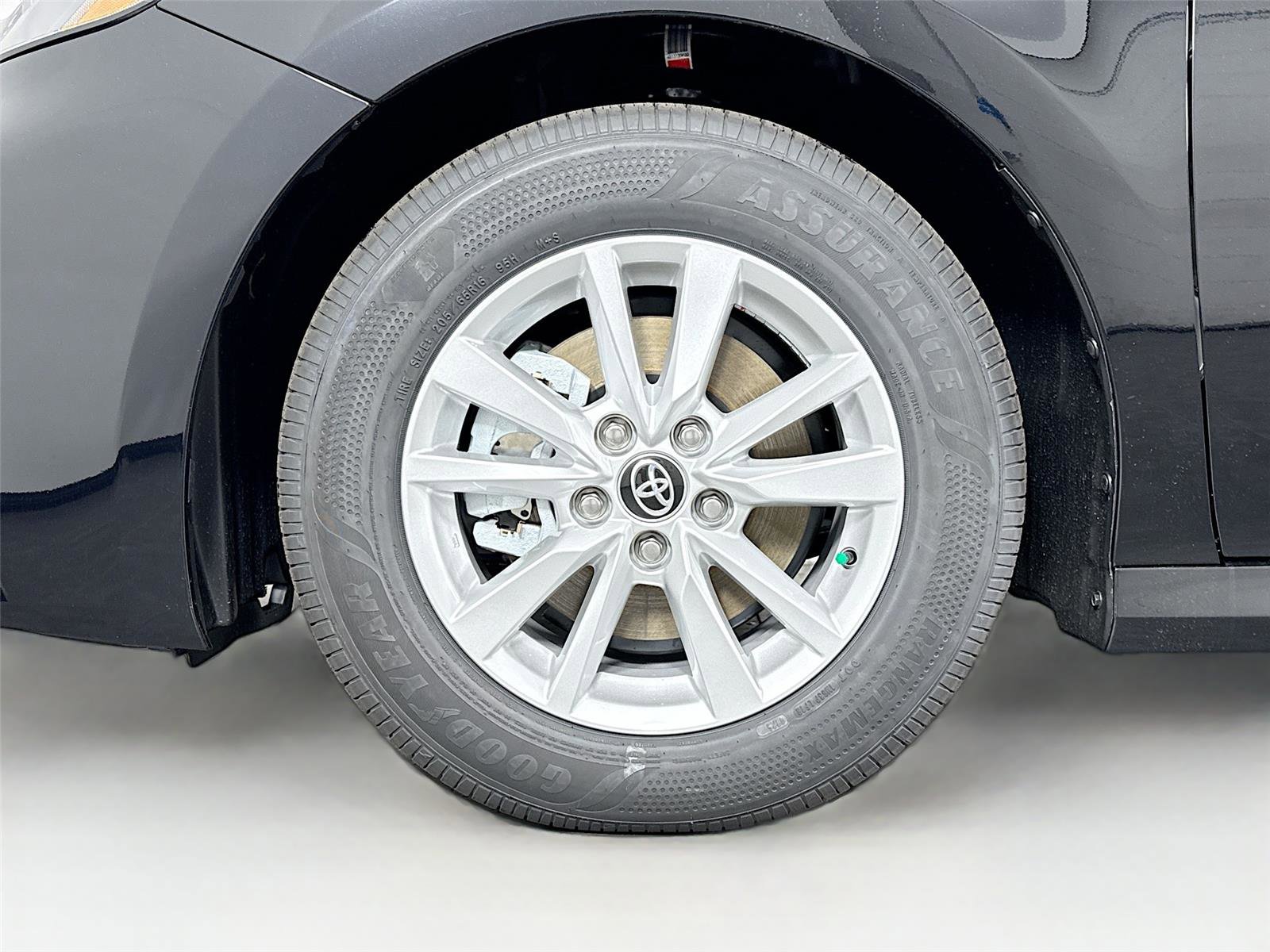 New 2026 Toyota Camry LE image 12