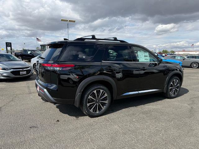 New 2026 Nissan Pathfinder Platinum w/ Accent Package AWD/4WD image 6