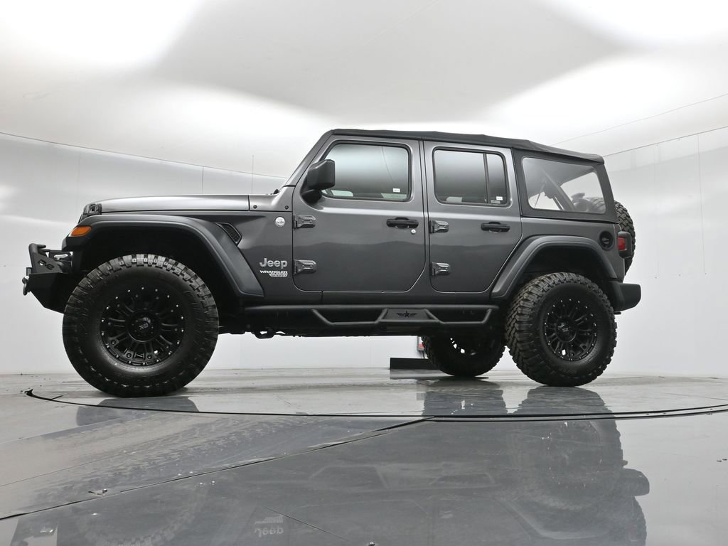 Used 2018 Jeep Wrangler Unlimited Sport image 50