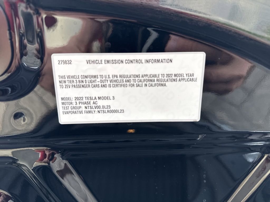 Used 2022 Tesla Model 3 Performance image 24