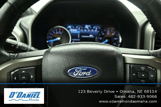 Used 2019 Ford Expedition XLT w/ Equipment Group 202A AWD/4WD image 29
