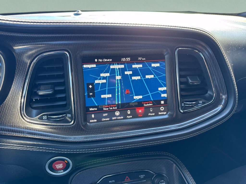 Used 2022 Dodge Challenger SRT Hellcat RWD image 11