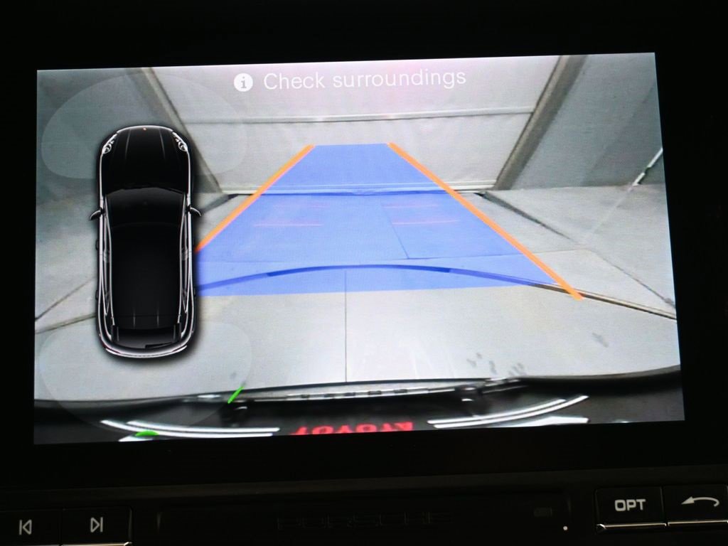 Used 2018 Porsche Macan GTS image 22