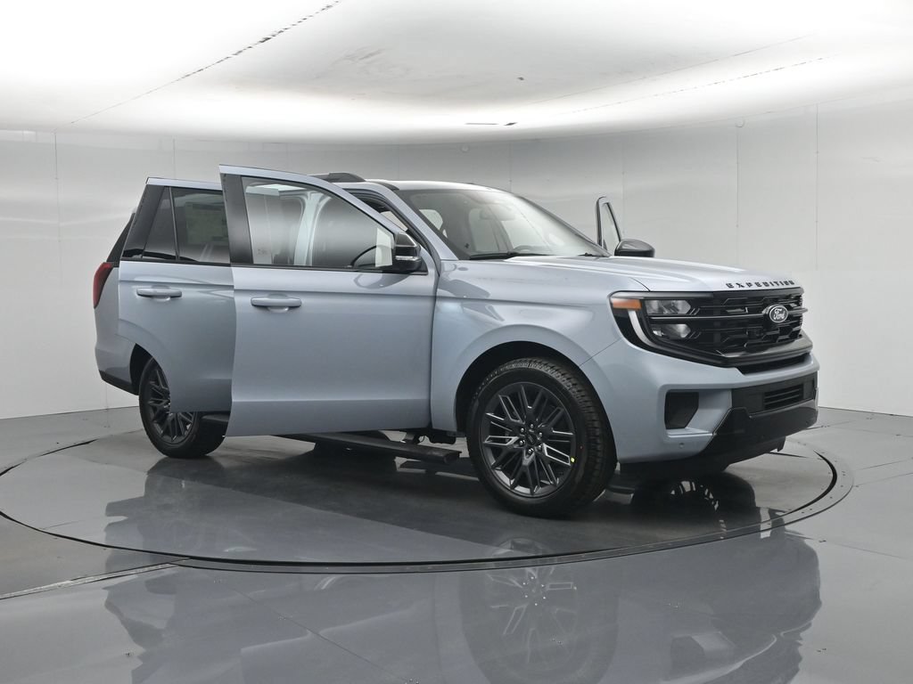 New 2027 Ford Expedition Platinum w/ Stealth Appearance Package AWD/4WD image 38