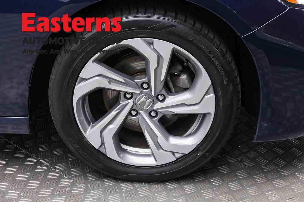 Used 2019 Honda Accord EX image 31