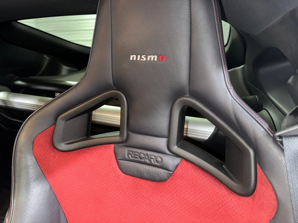 Used 2017 Nissan 370Z NISMO RWD image 15