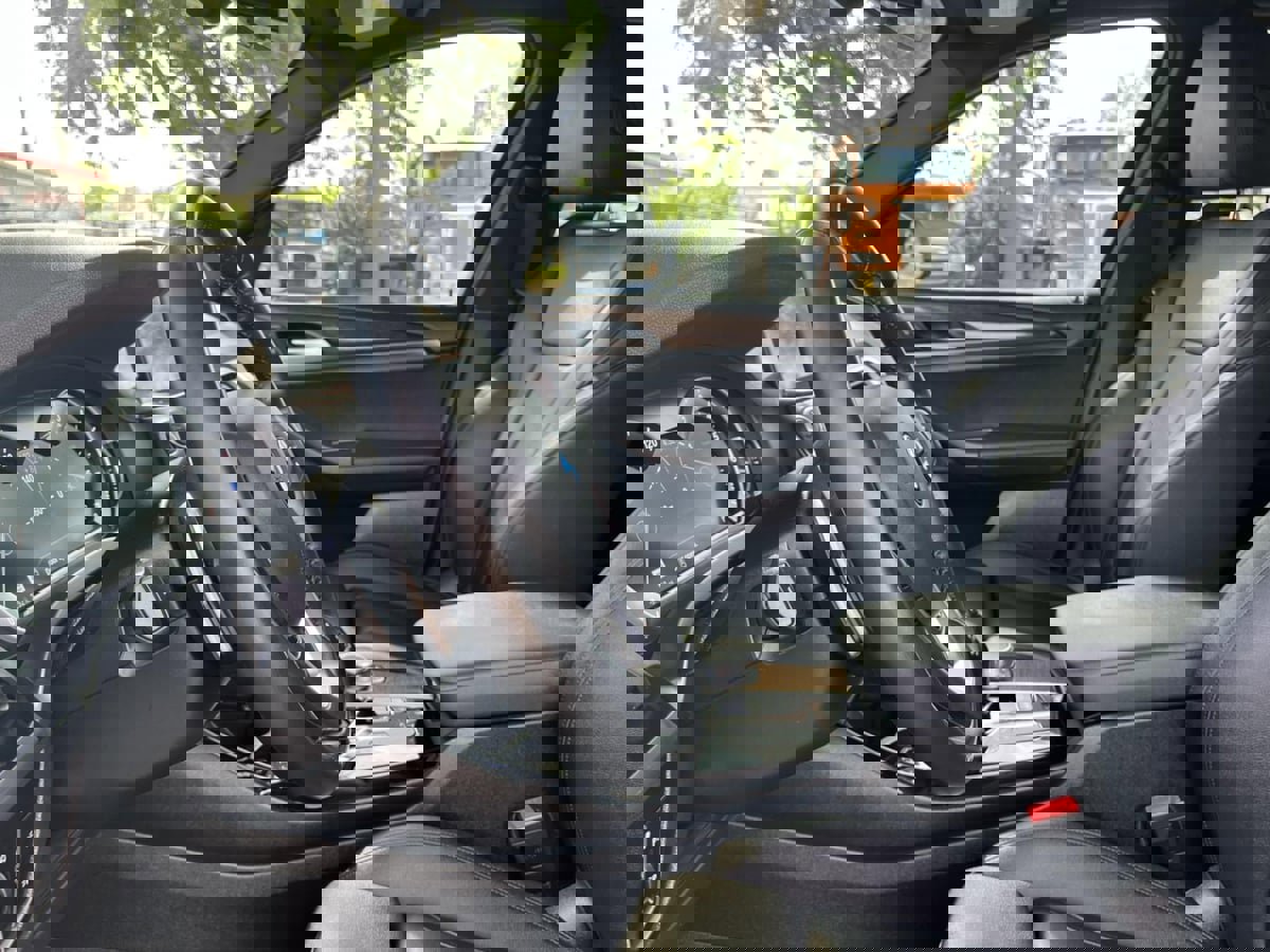 Used 2018 BMW X3 xDrive30i AWD/4WD image 29