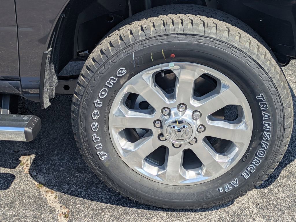 New 2026 RAM 2500 Laramie w/ Sport Appearance Package AWD/4WD image 12