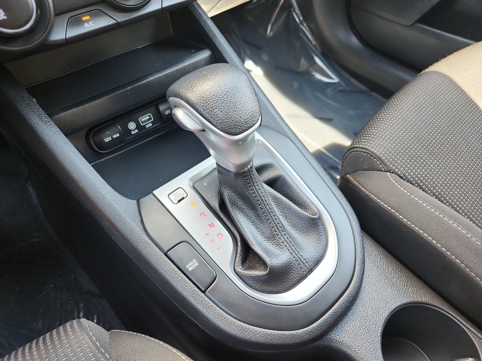 Used 2021 Kia Forte LXS FWD image 19