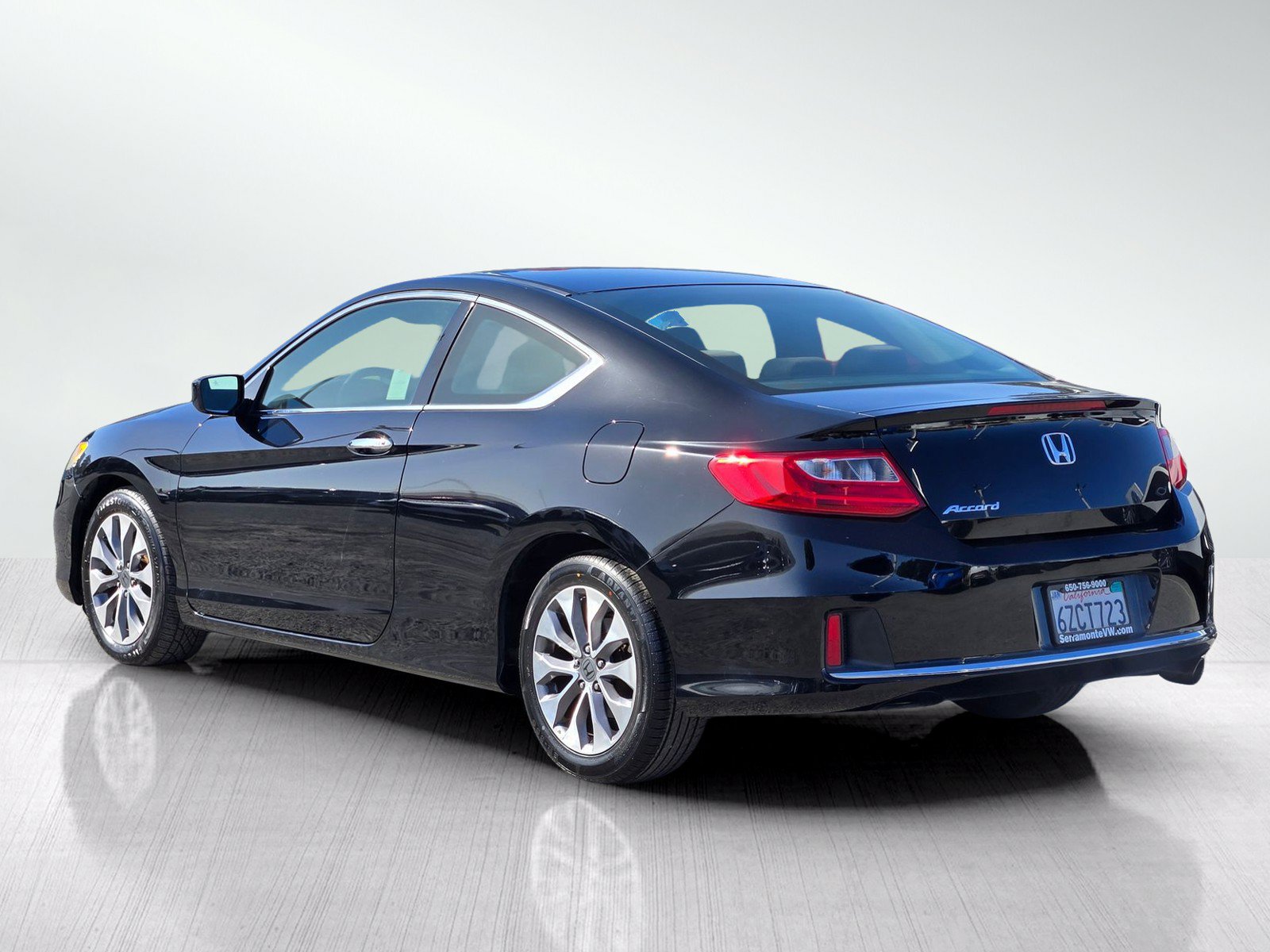 Used 2013 Honda Accord LX-S image 6