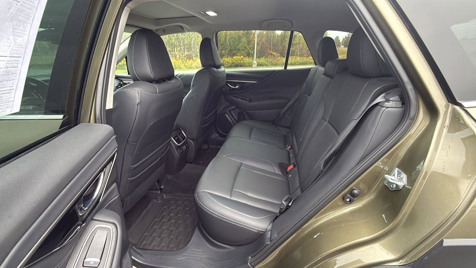 Used 2023 Subaru Outback Touring image 22