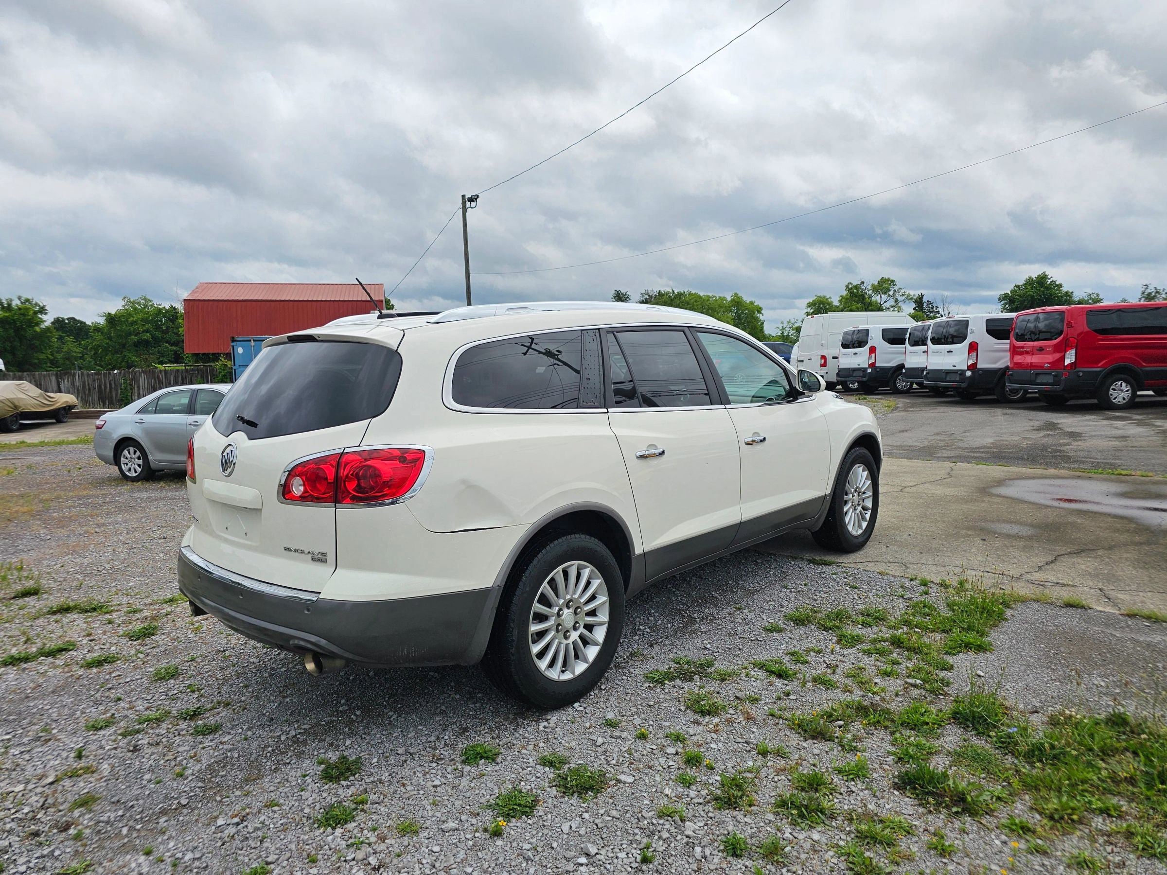 Used 2010 Buick Enclave CXL FWD image 15