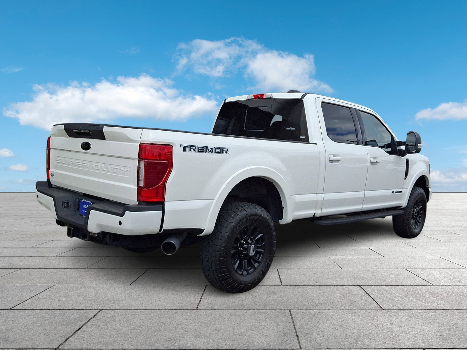 Certified 2022 Ford F250 Lariat w/ Tremor Off-Road Package AWD/4WD image 6