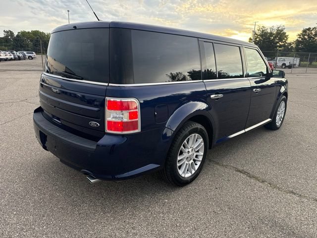 Used 2016 Ford Flex SEL w/ Equipment Group 202A FWD image 9