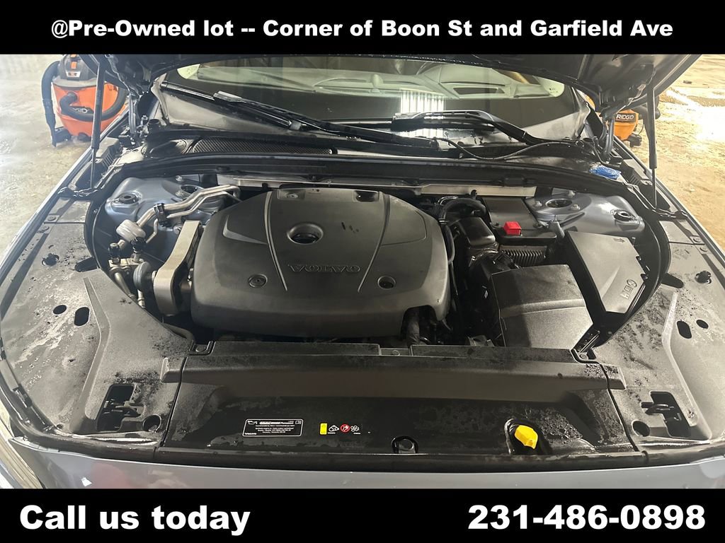 Used 2017 Volvo S90 T6 Inscription w/ Vision Package AWD/4WD image 9