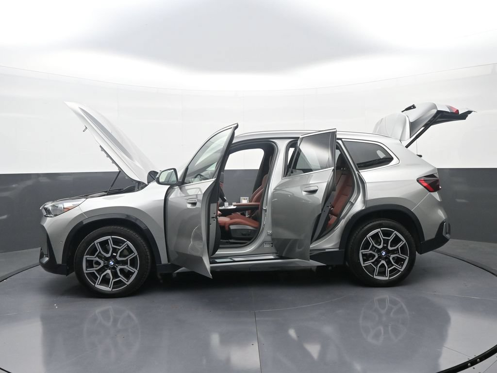 New 2026 BMW X1 xDrive28i w/ Convenience Package AWD/4WD image 40