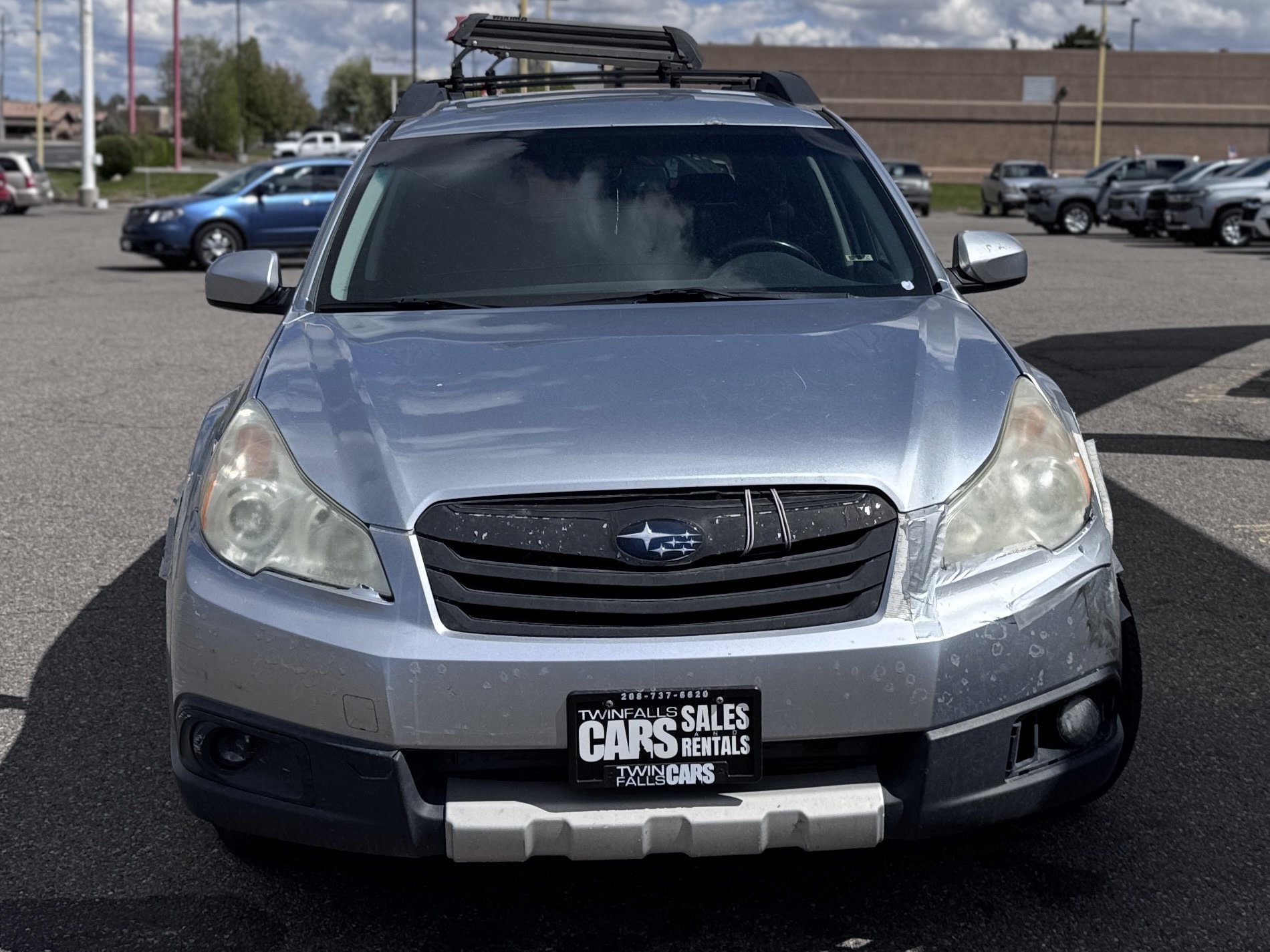 Used 2012 Subaru Outback 2.5i Premium w/ All-Weather Pkg AWD/4WD image 2