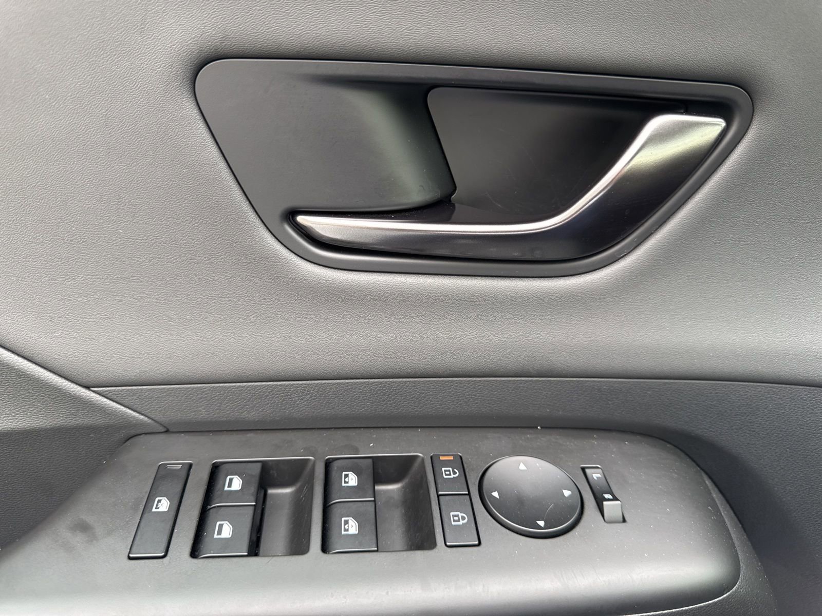 Certified 2025 Hyundai Kona N Line image 32